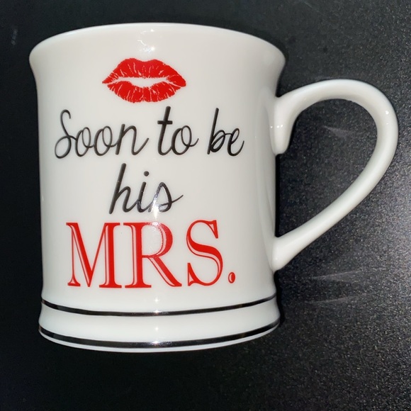 Novelty Coffee Mugs "Soon To Be‎ Her Mrs" Engagement Gift Mug Lips Coffee Mugs - Picture 3 of 14